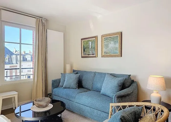 Le Royal Yourhosthelper Apartment Deauville