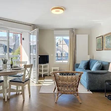 Le Royal Yourhosthelper Apartment *