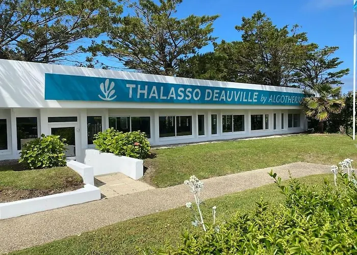 Le Royal Yourhosthelper Lejlighed